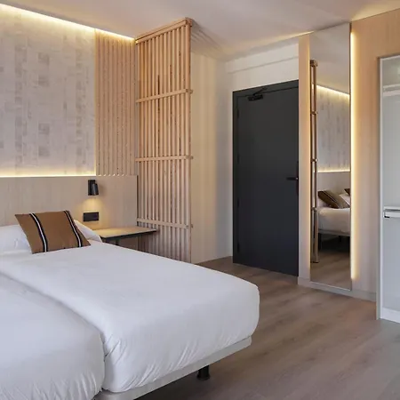 게스트하우스 Pakeleku 우르니에타