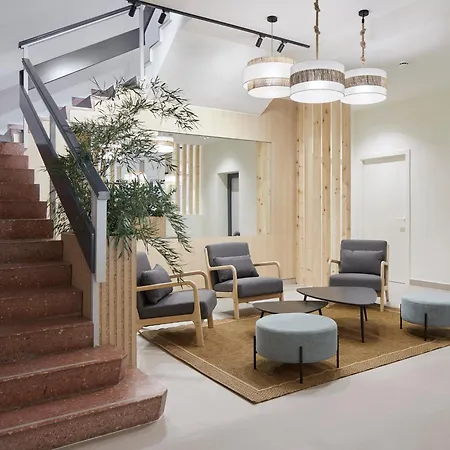 Pakeleku 3* 우르니에타